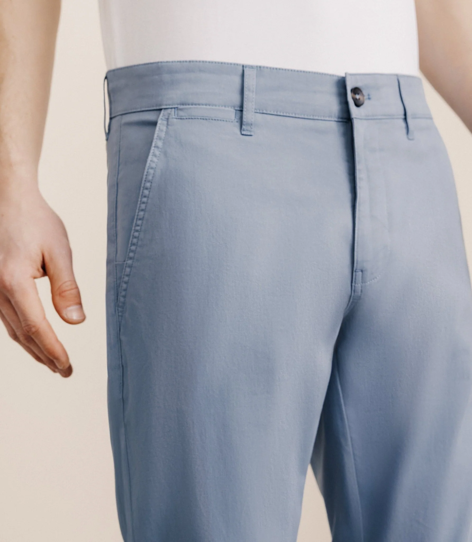 Pantalon en coton stretch indigo clair - Image 2