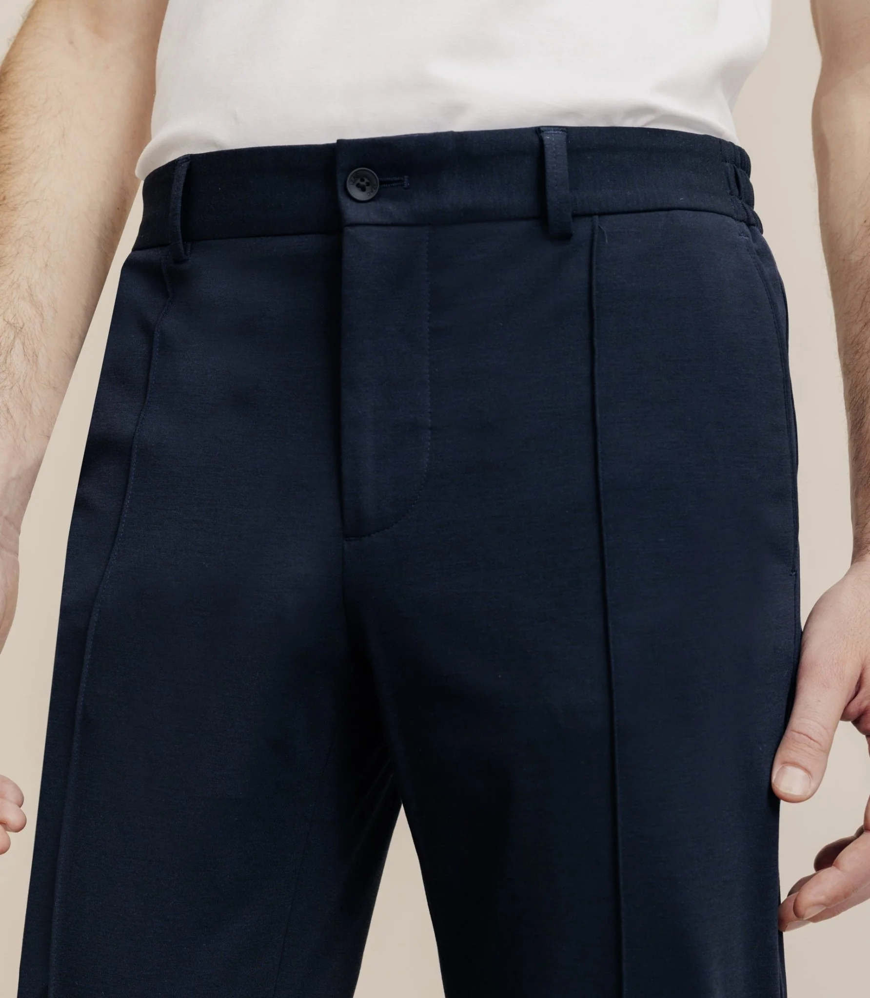 Pantalon ville en maille marine - Image 2