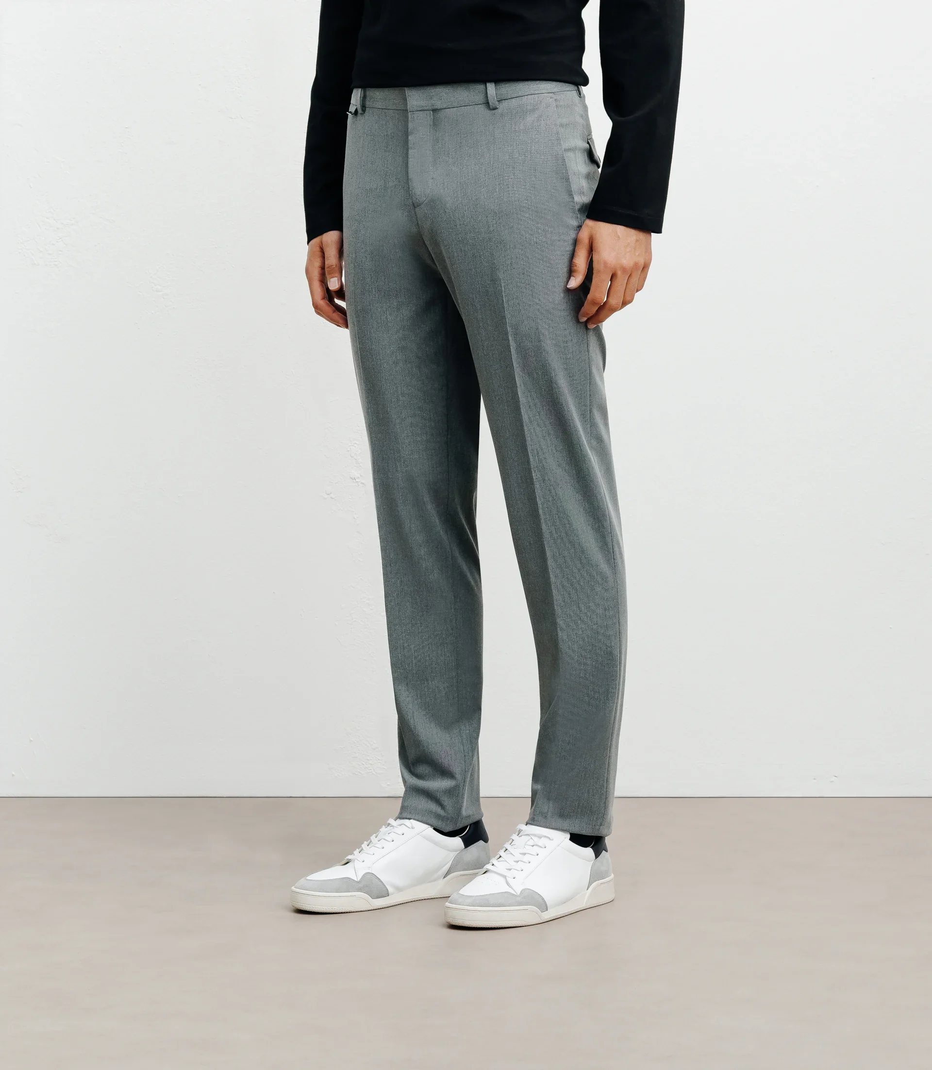 Pantalon ville ajusté gris