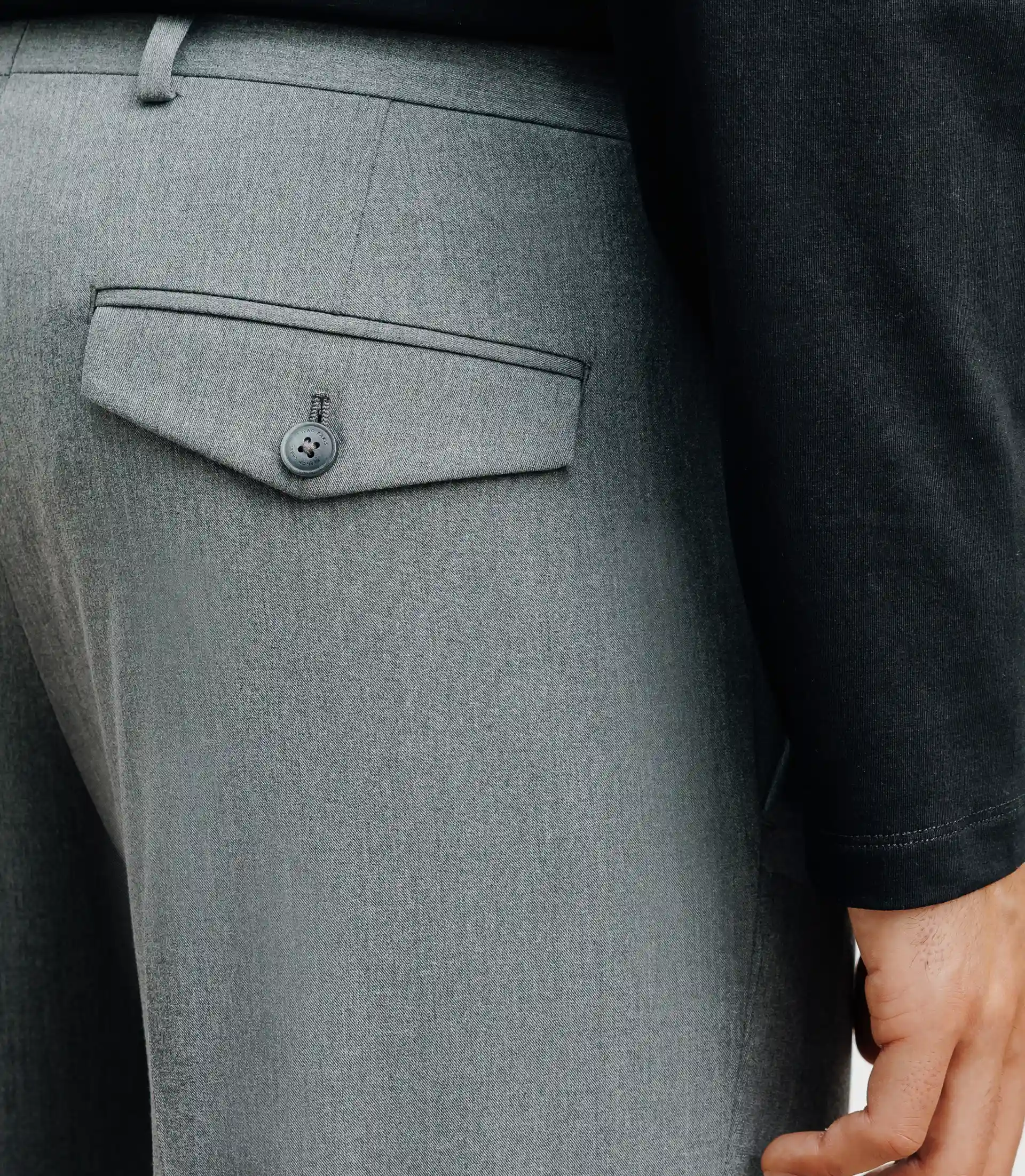Pantalon ville ajusté gris - Image 3