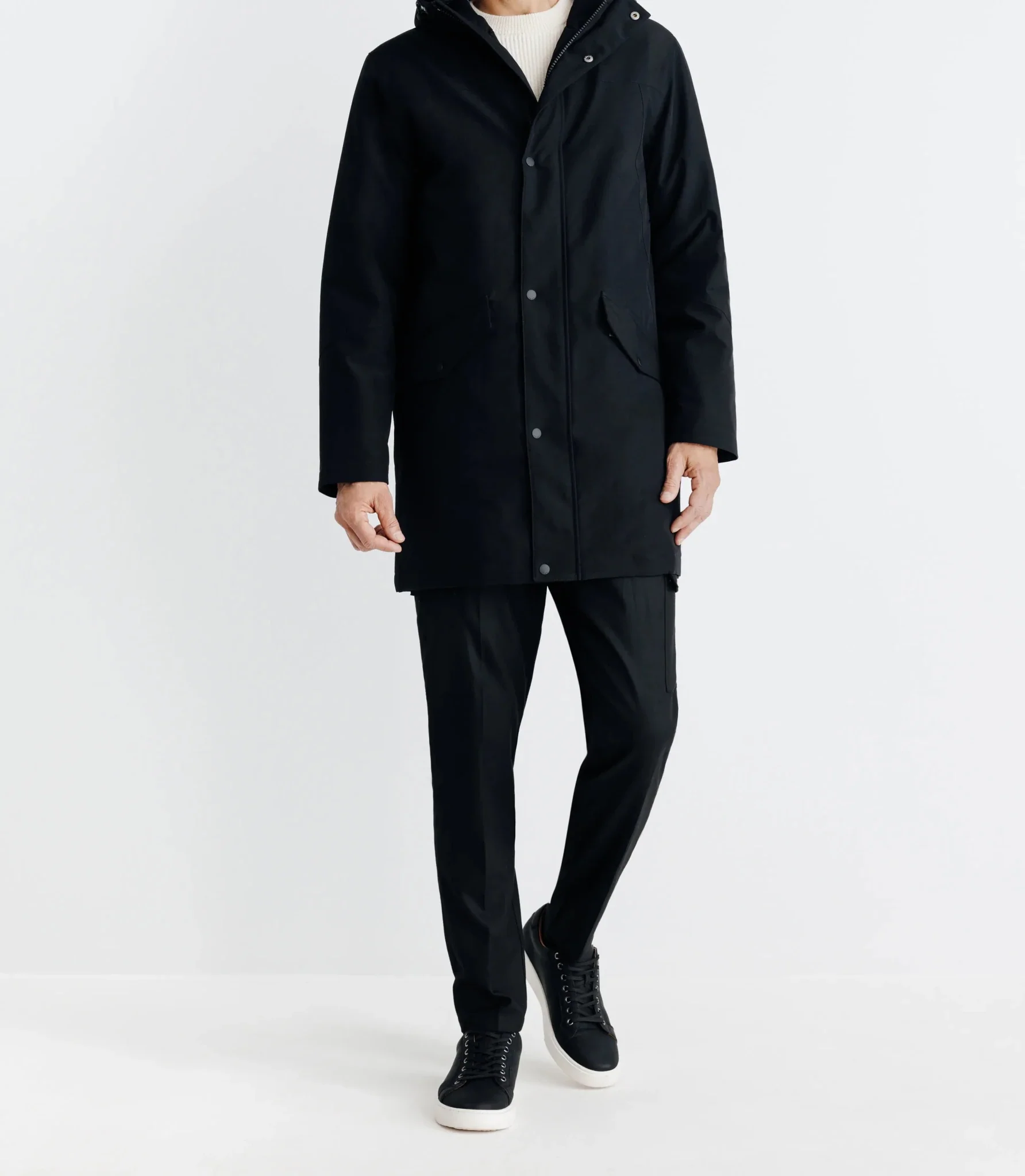 Parka à capuche noire