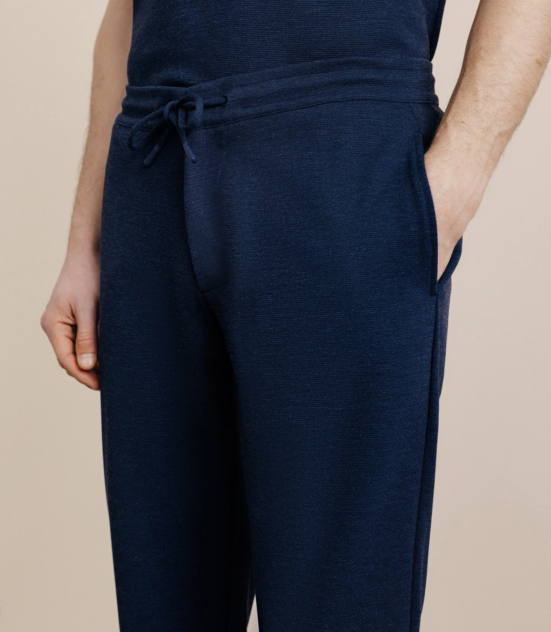 Pantalon élastiqué marine - Image 2