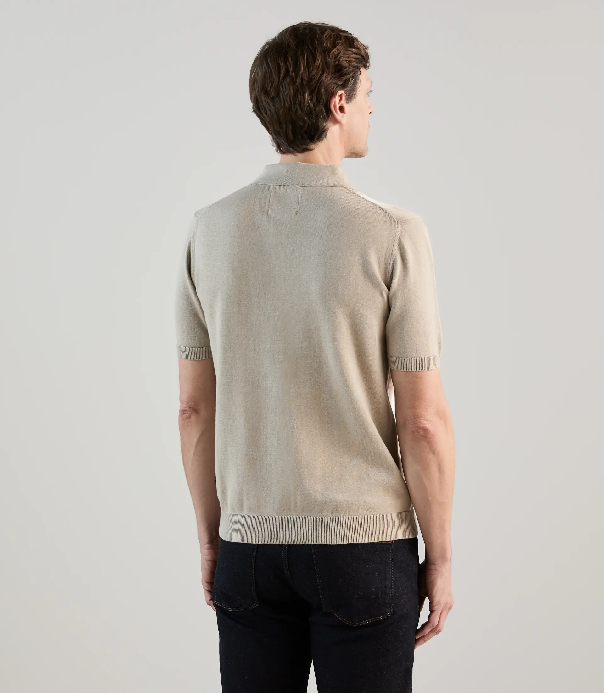 Polo col chemise en maille beige - Image 3