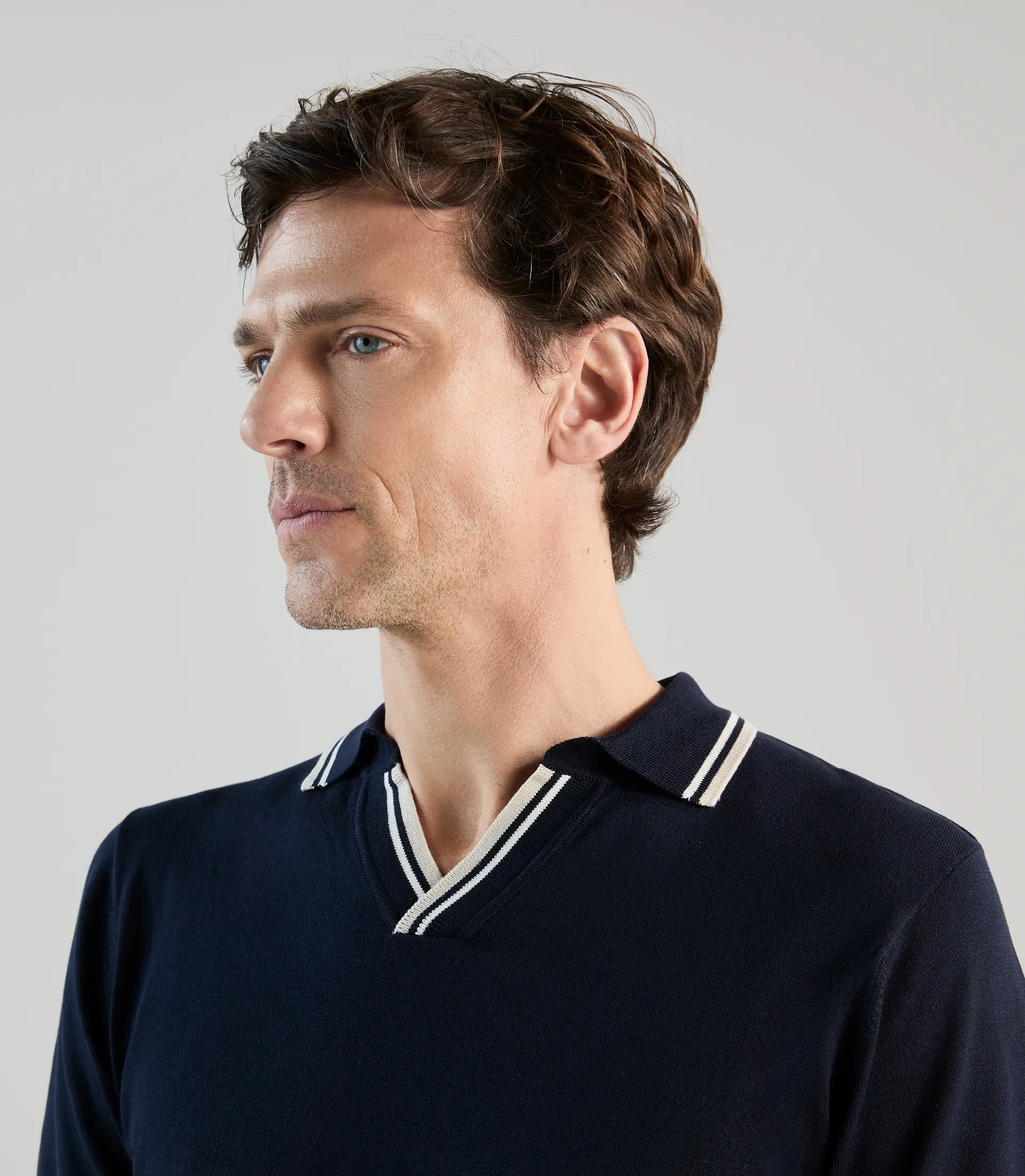 Polo col ouvert en maille marine - Image 2