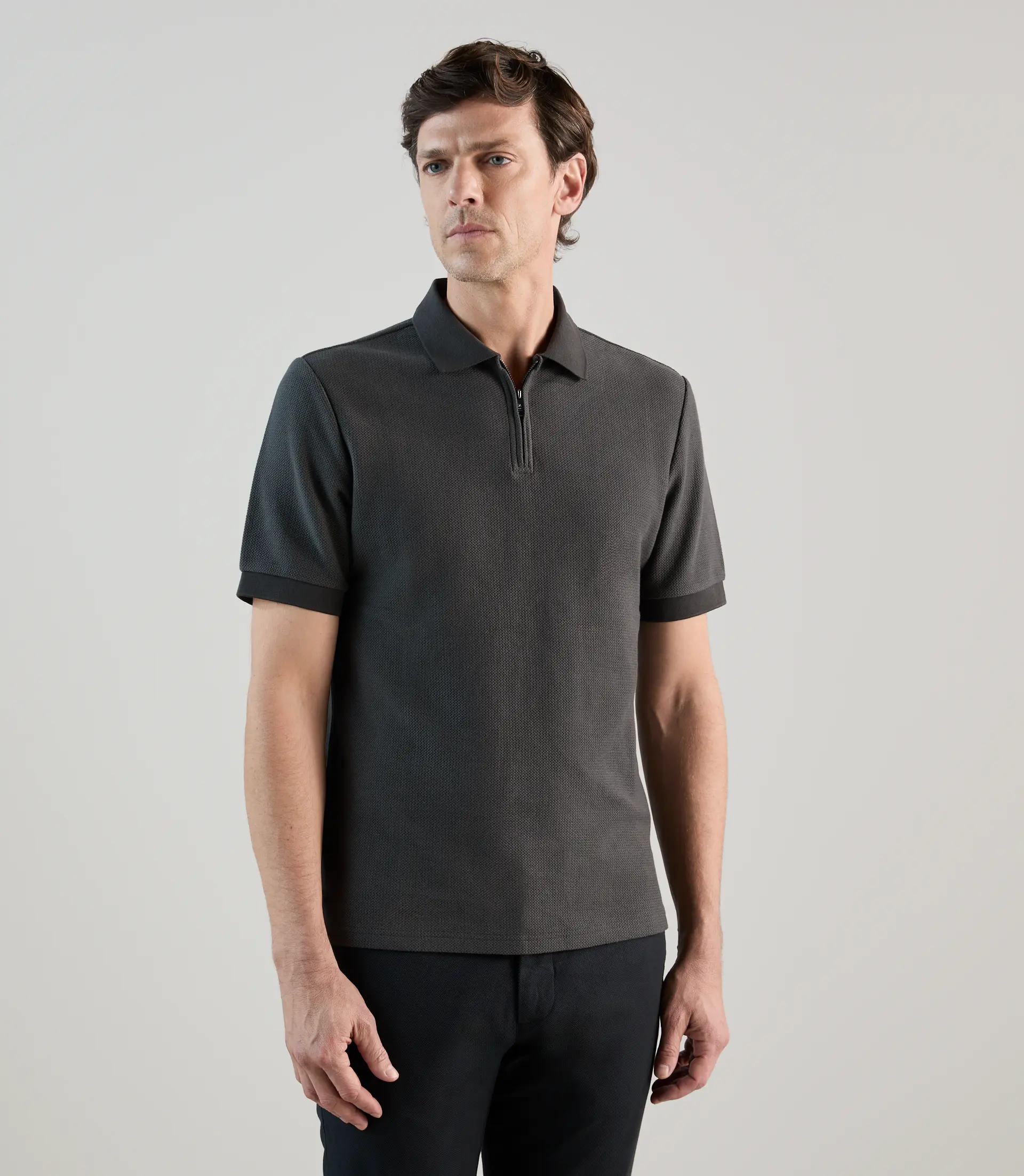 Polo col zip en jeu de points réglisse
