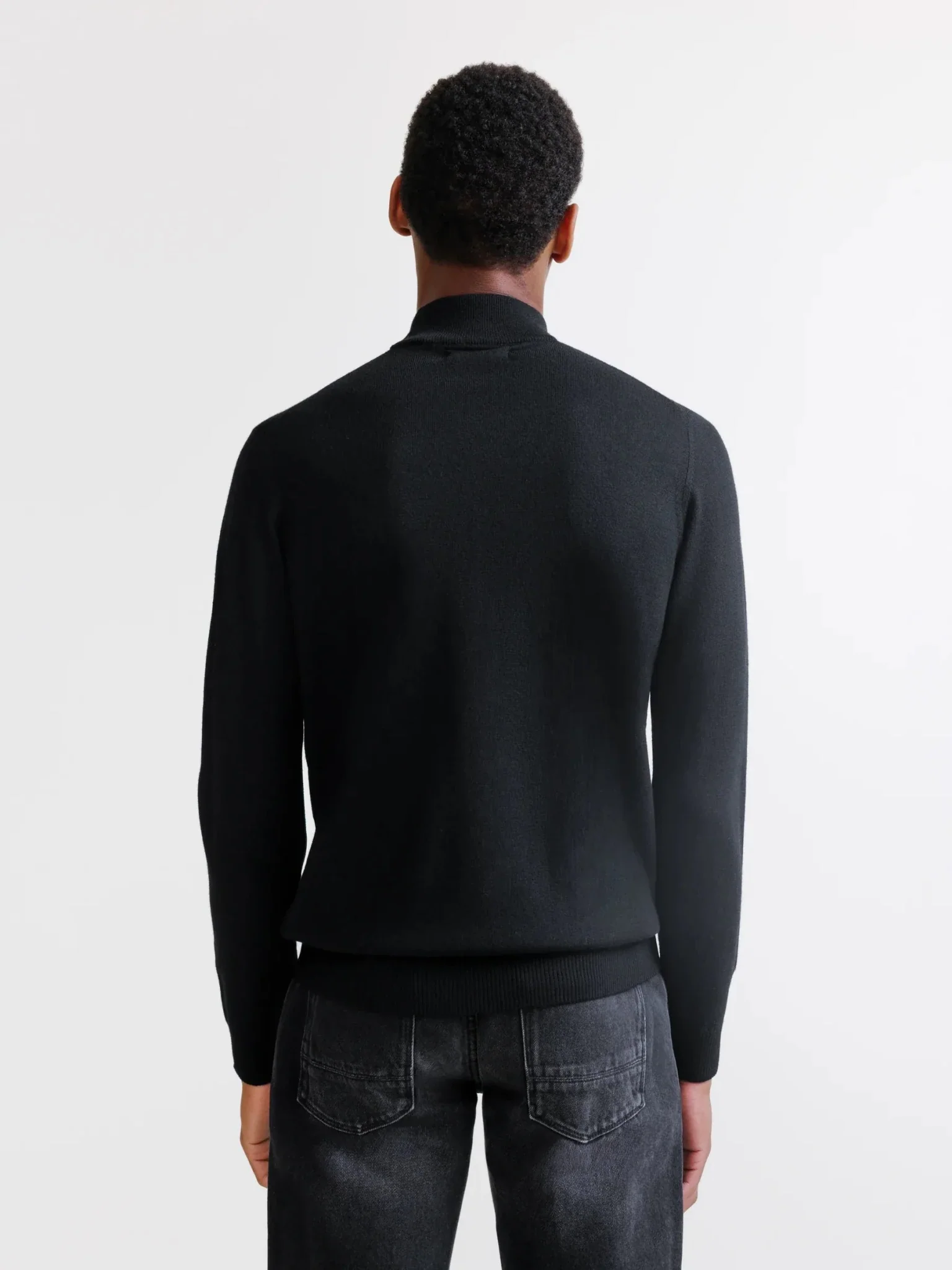 Pull col cheminée mérinos noir - Image 4