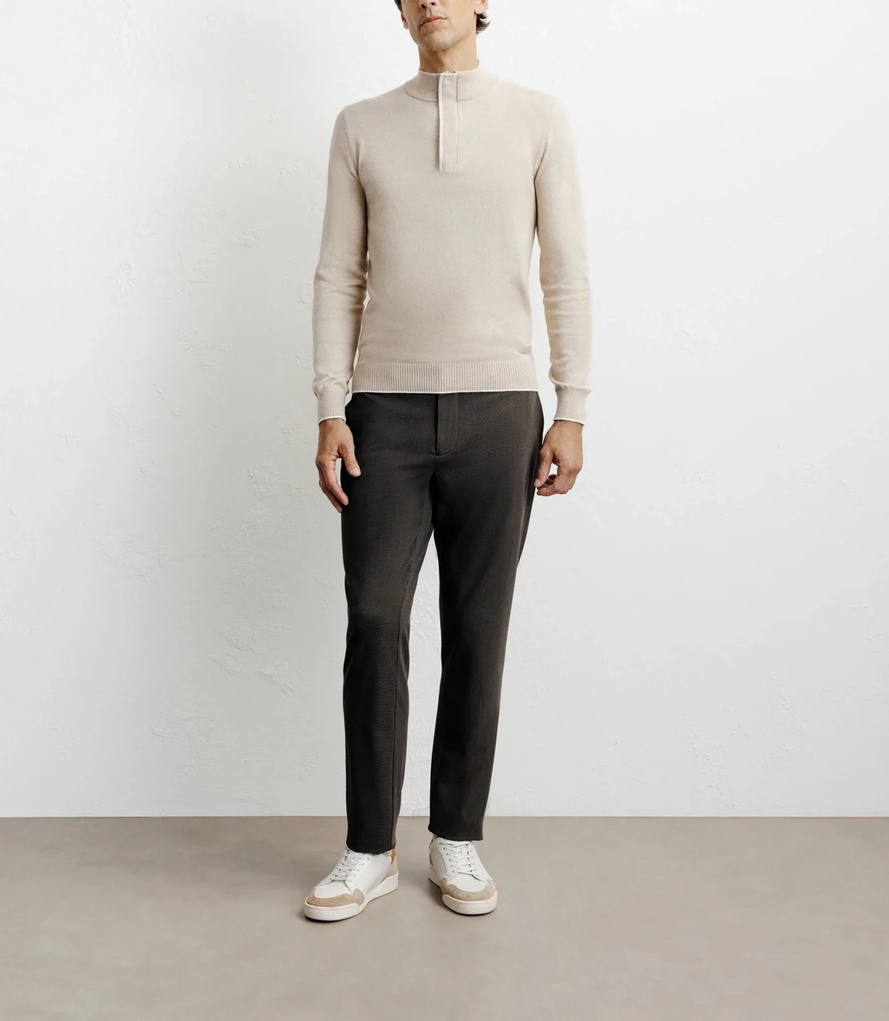 Pull col montant demi zippé beige - Image 3