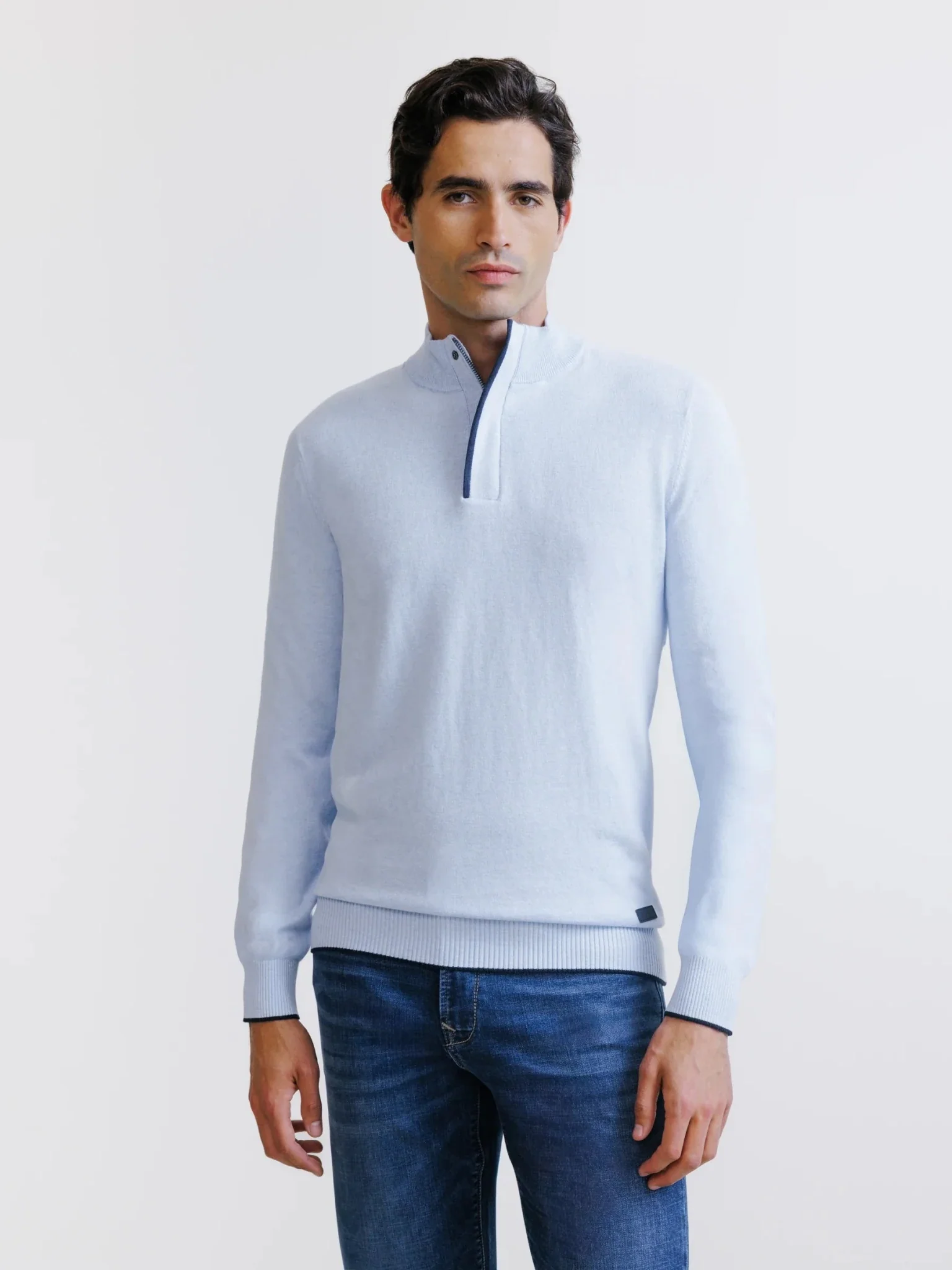Pull col montant demi zippé bleu ciel