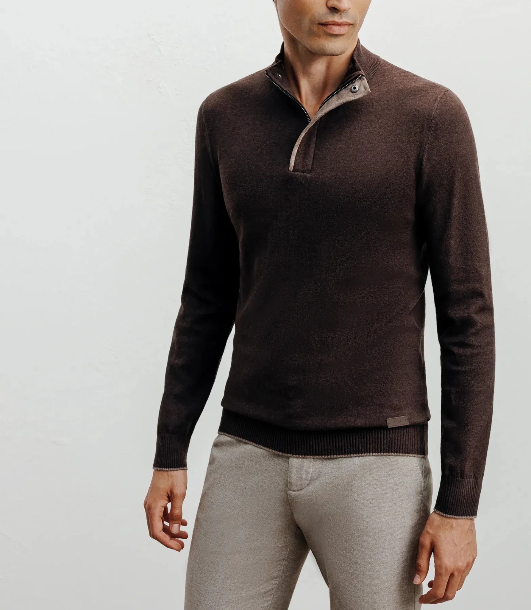 Pull col montant demi zippé marron