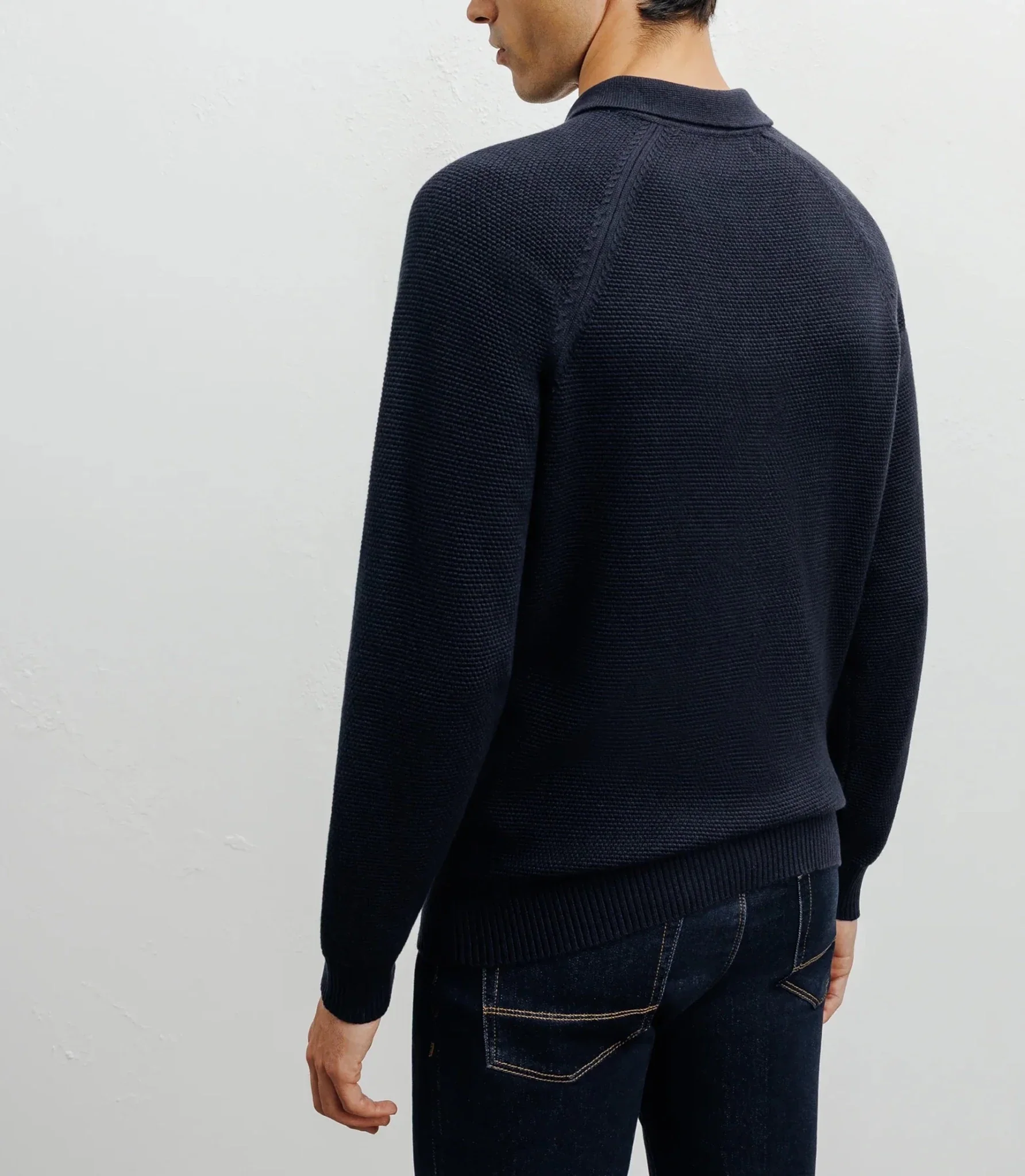 Pull col polo boutonné jeux de points marine - Image 4