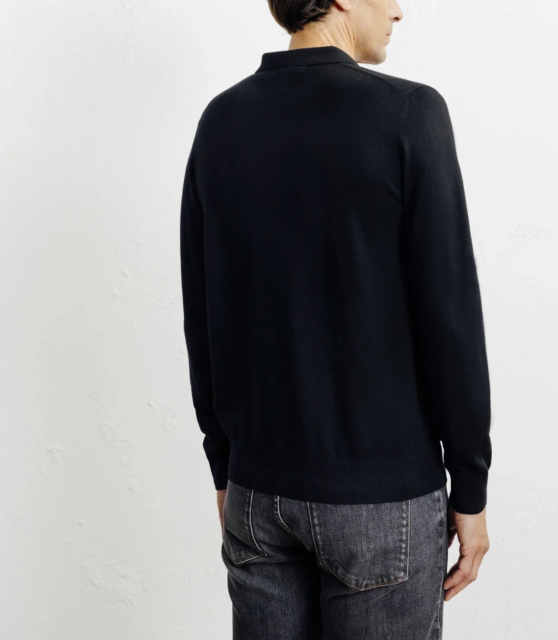 Pull col polo en laine mérinos noir - Image 4