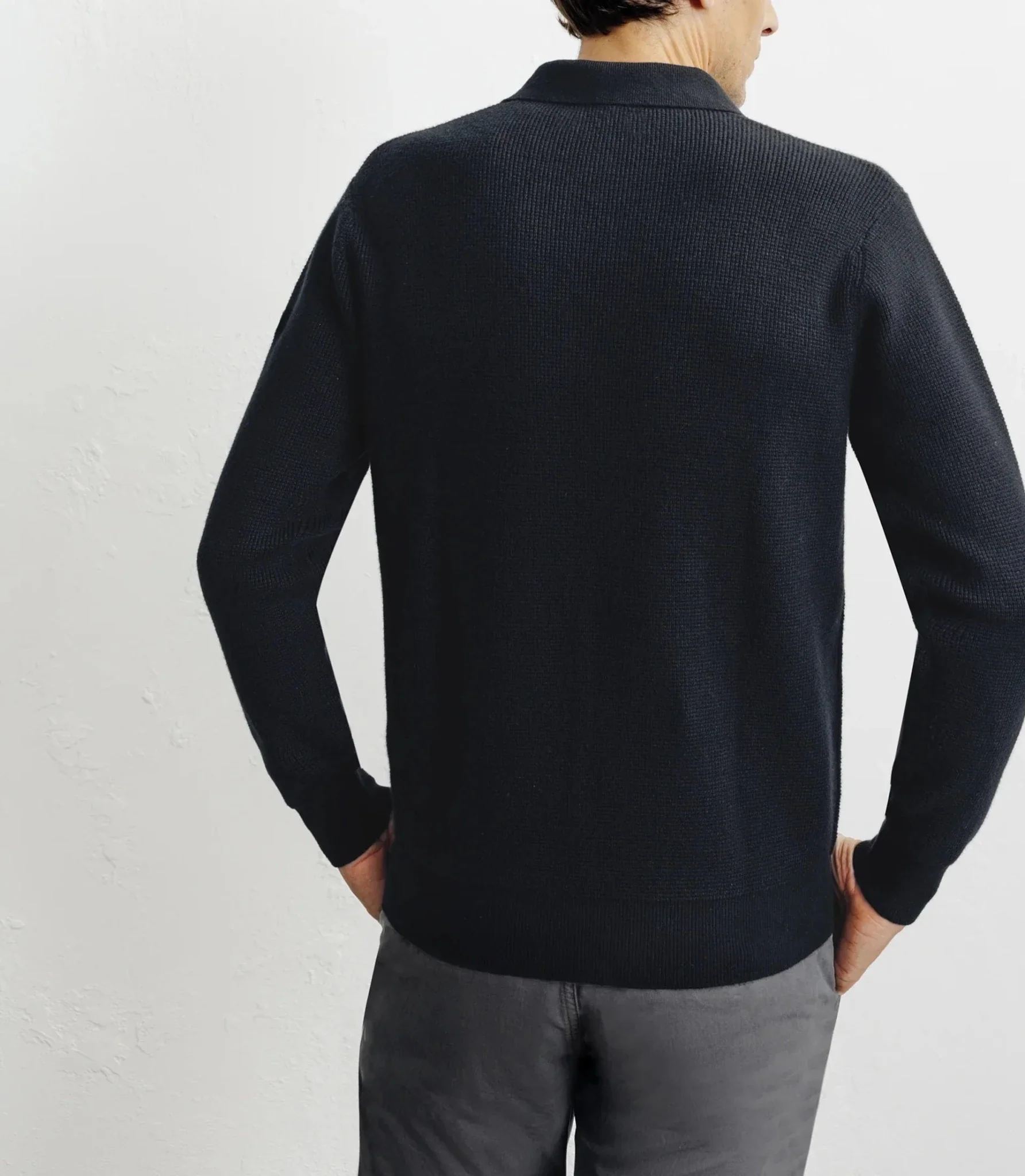 Pull col polo ouvert noir - Image 4