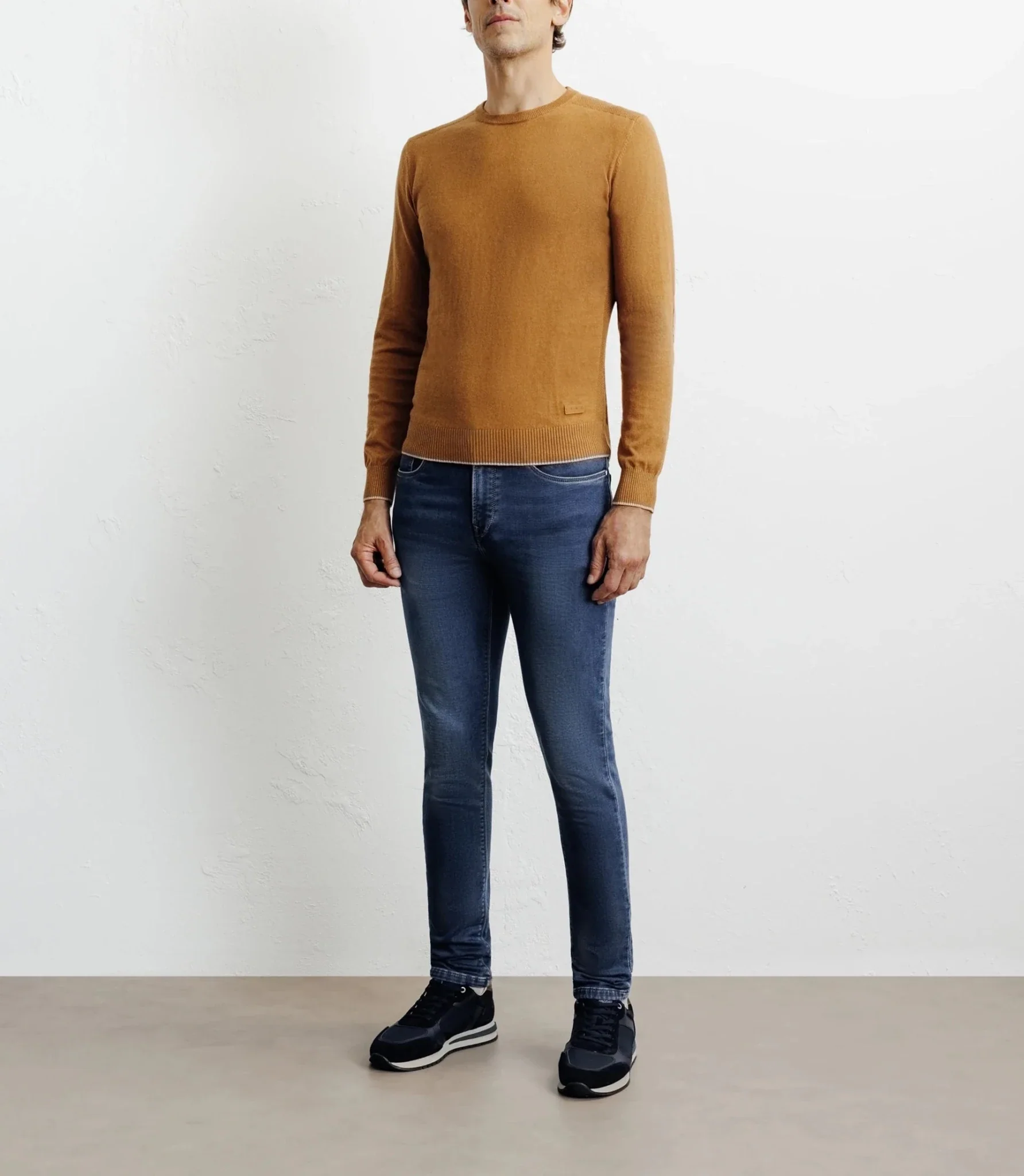 Pull col rond en coton camel foncé - Image 3