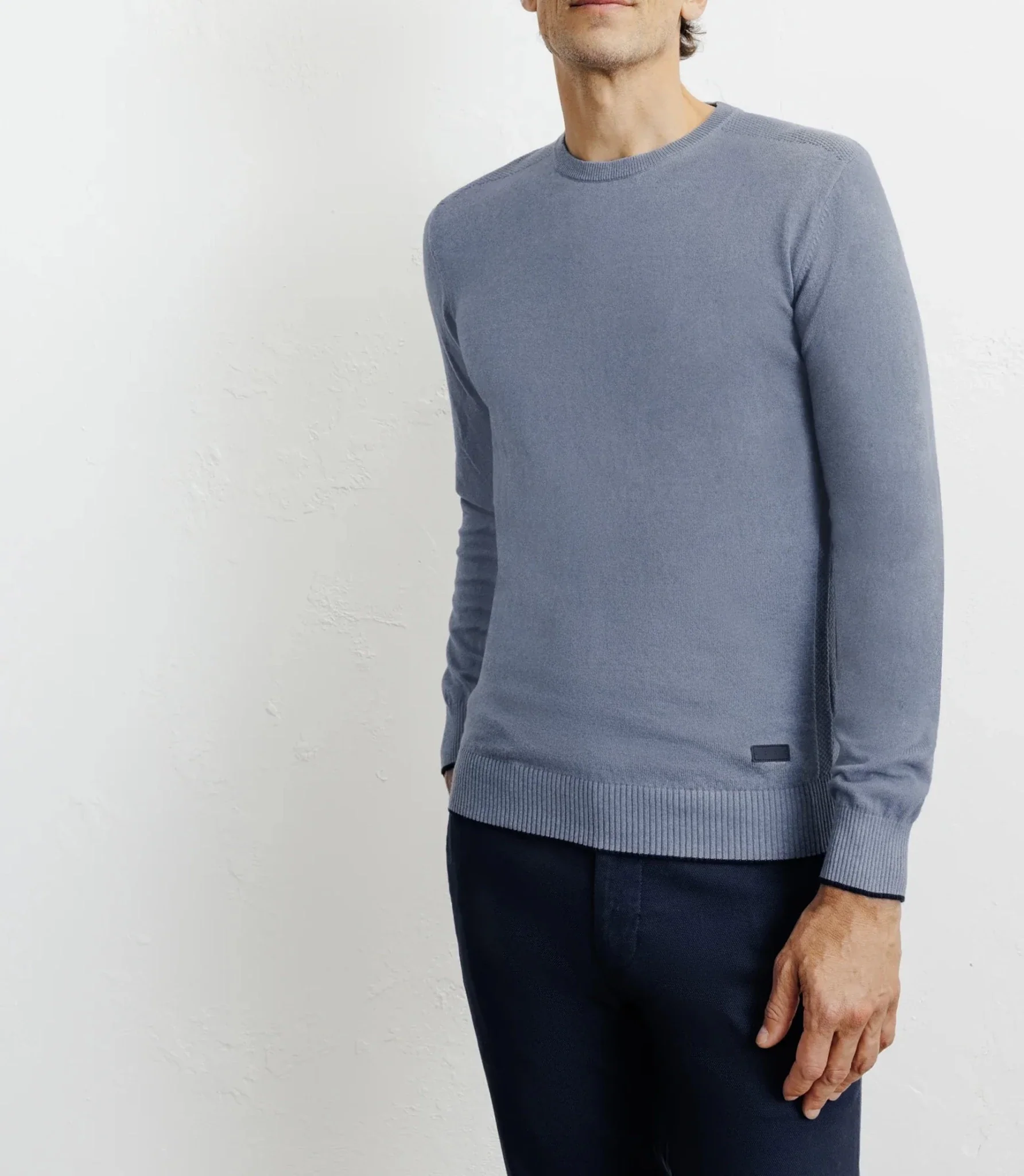 Pull col rond en coton indigo
