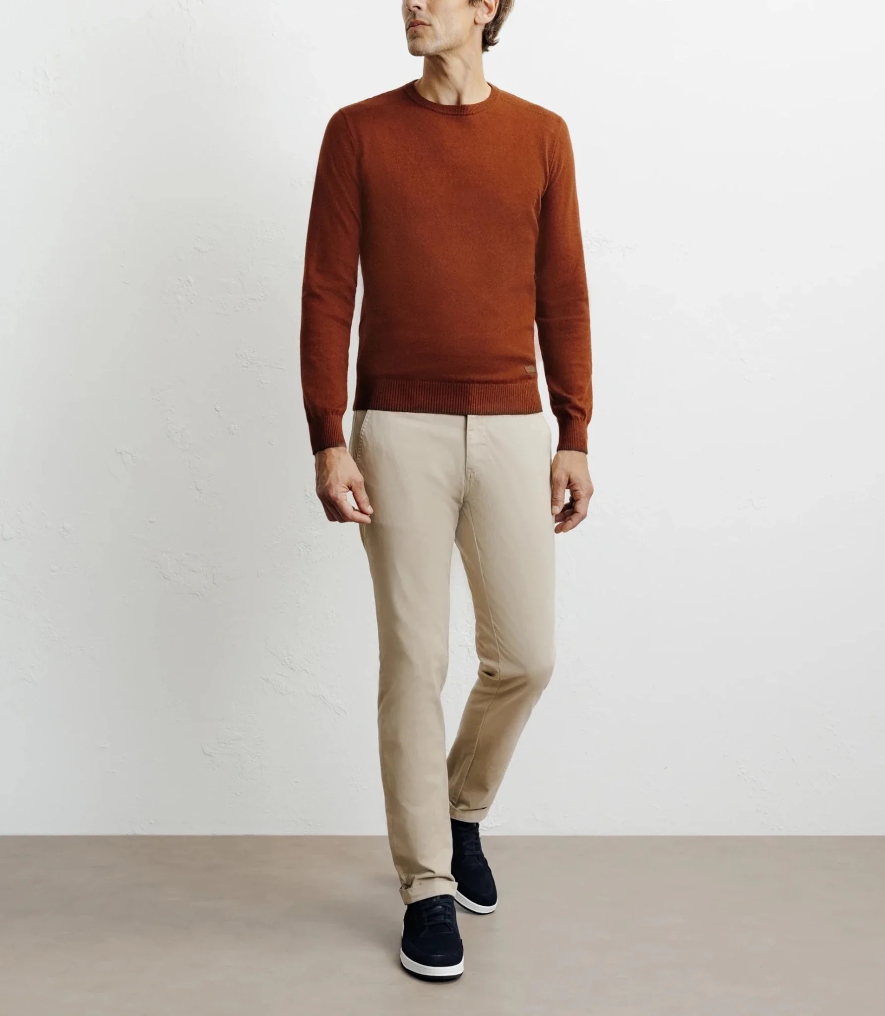 Pull col rond en coton rouille - Image 3