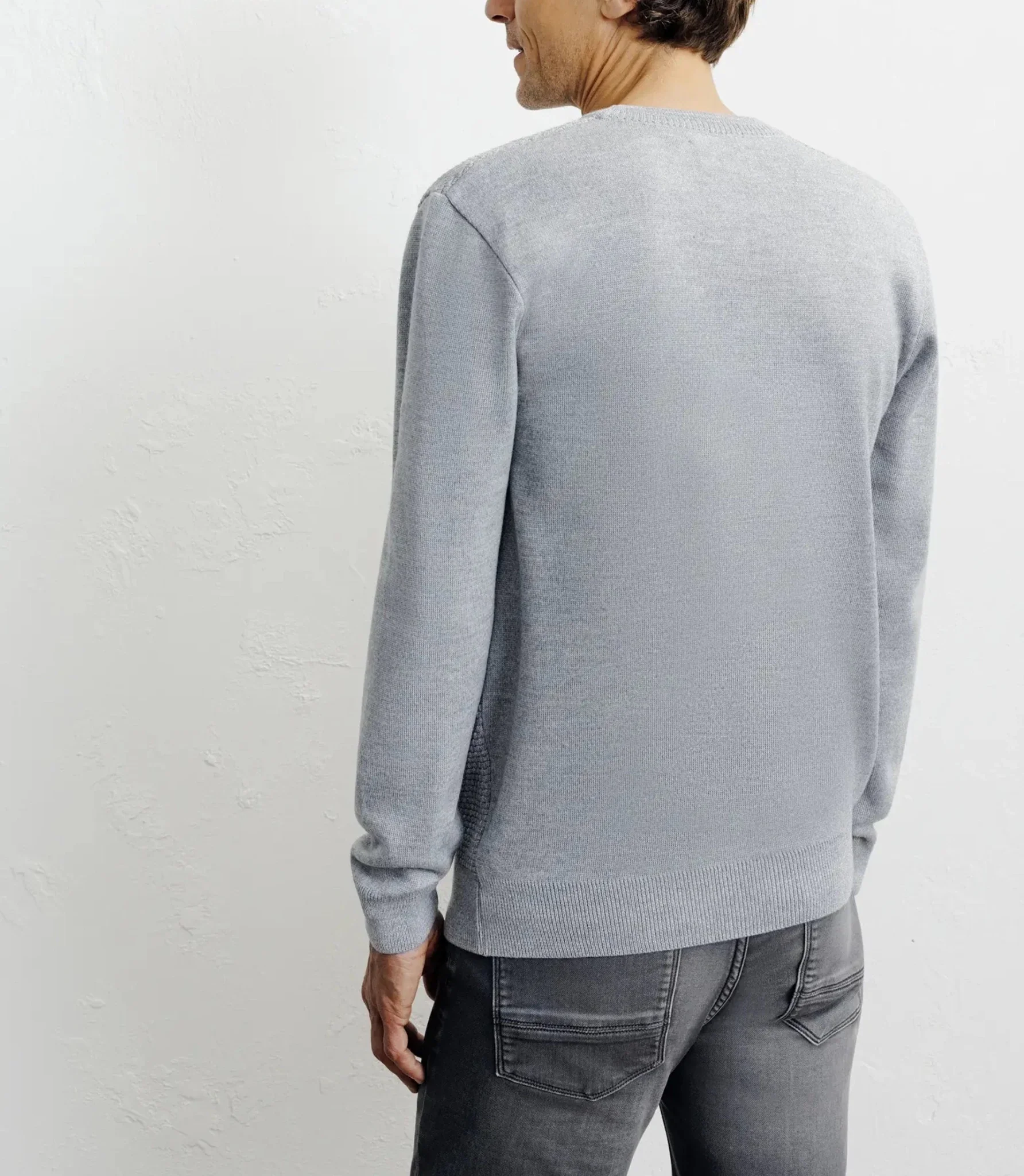 Pull col rond jeux de points gris chiné - Image 4