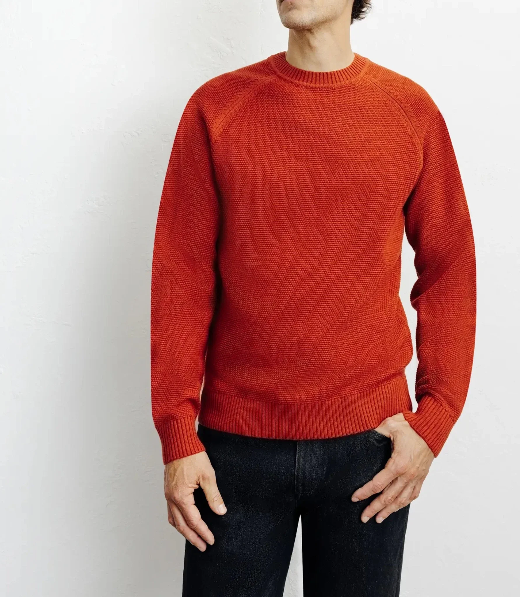 Pull col rond jeux de points rouge clair