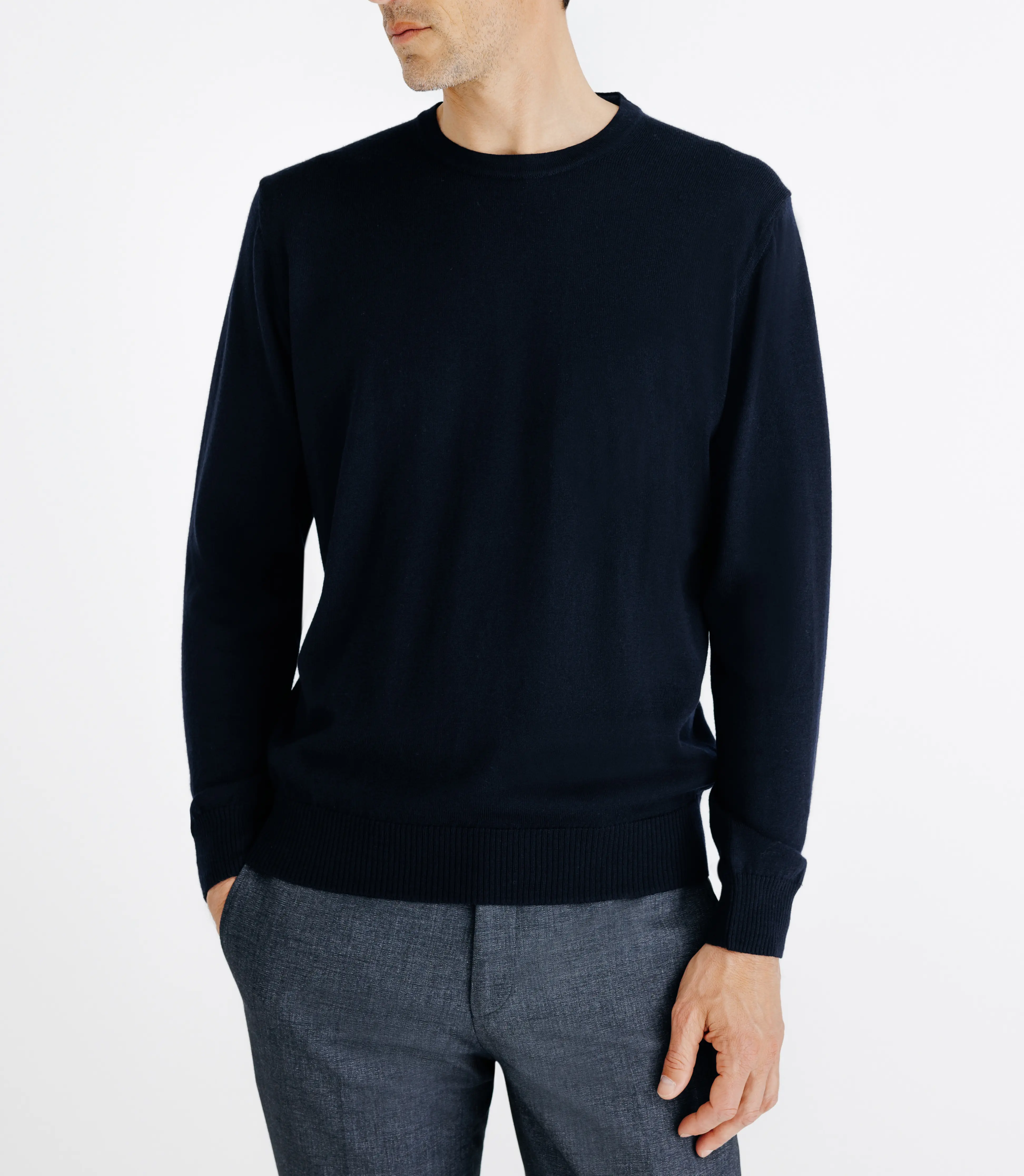 Pull en laine mérinos col rond marine