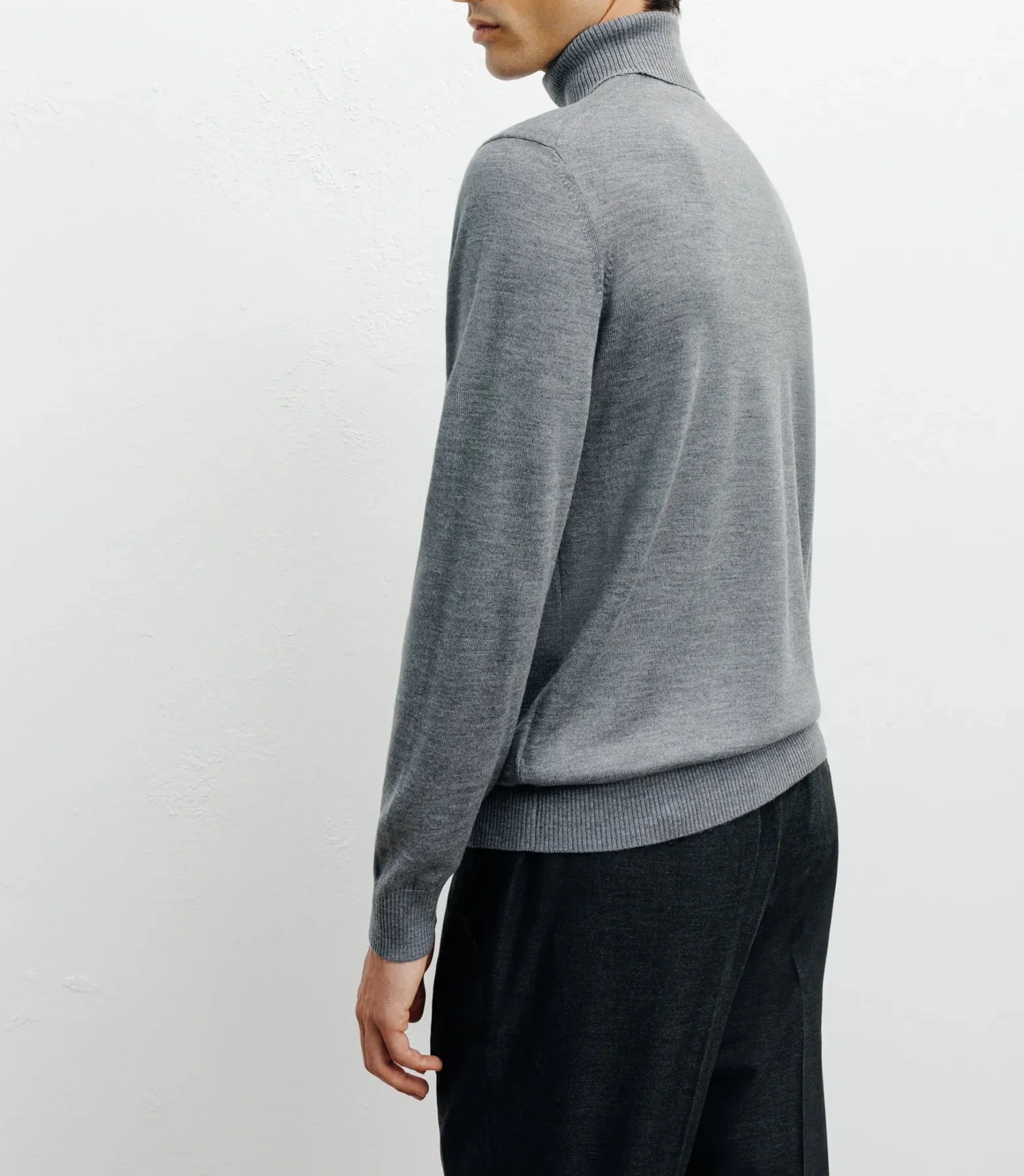 Pull col roulé gris - Image 4