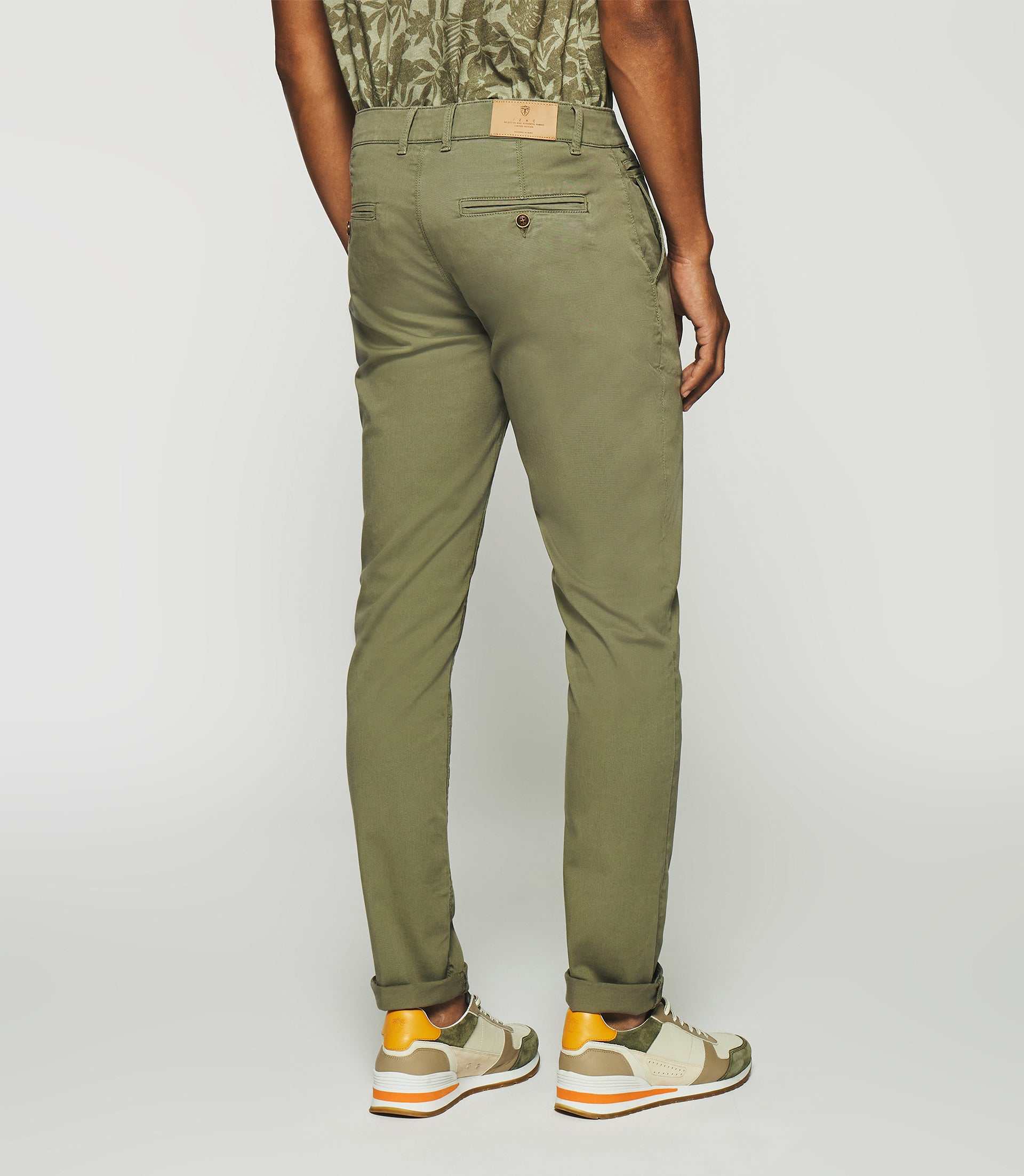 Pantalon slack slim kaki clair PACHELOR - Image 3