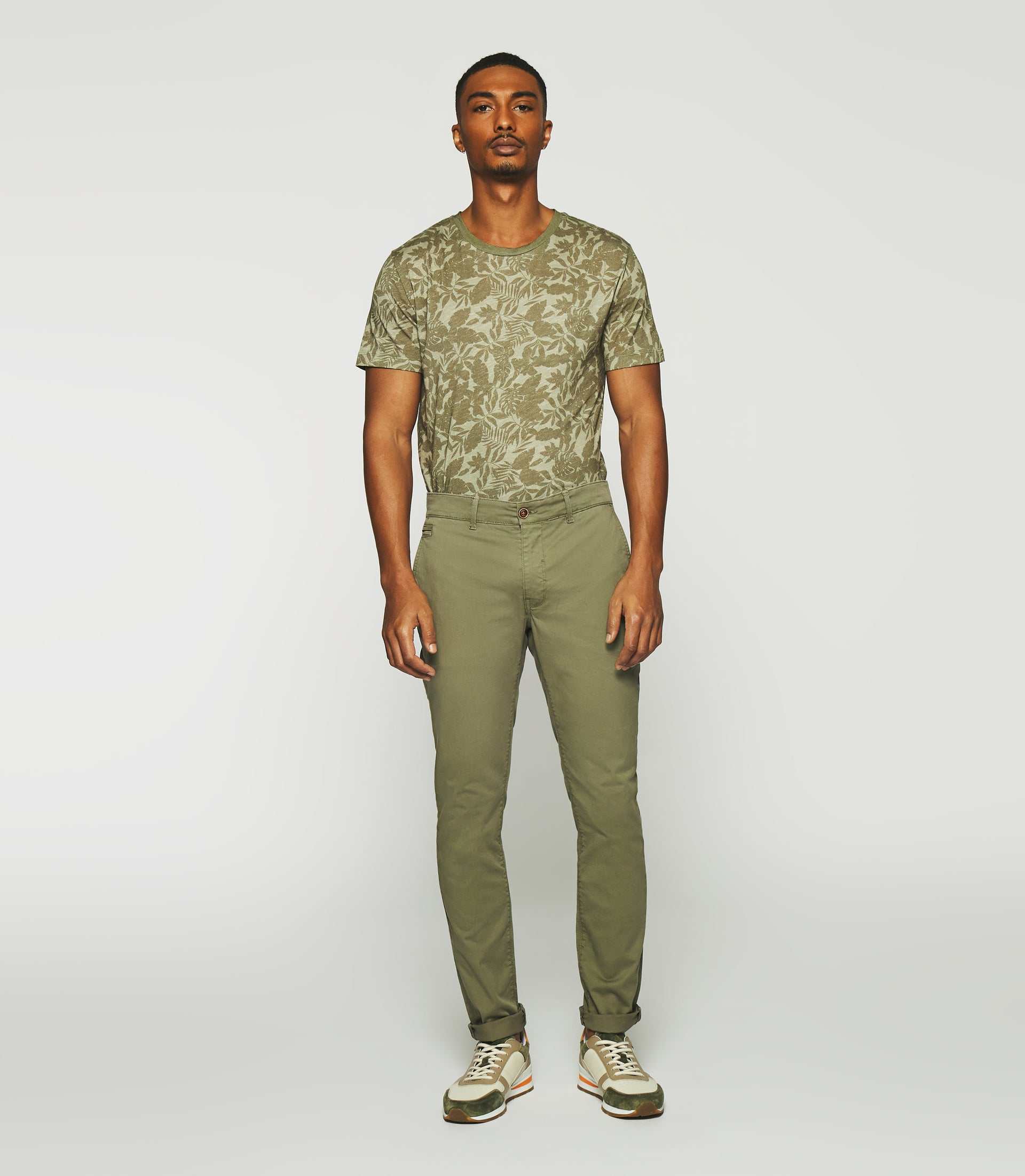 Pantalon slack slim kaki clair PACHELOR - Image 5