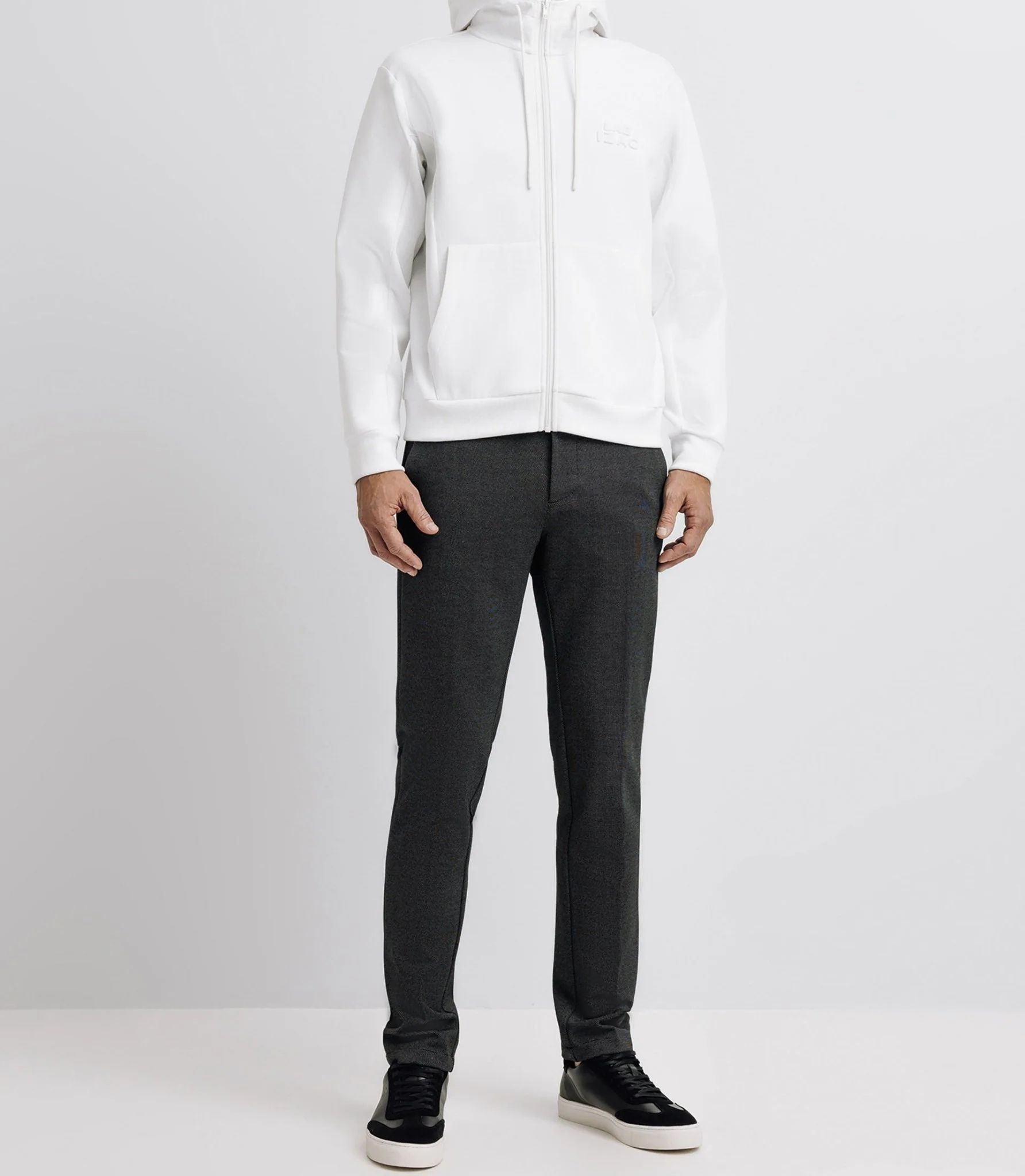 Pull sweat à capuche blanc - Image 2