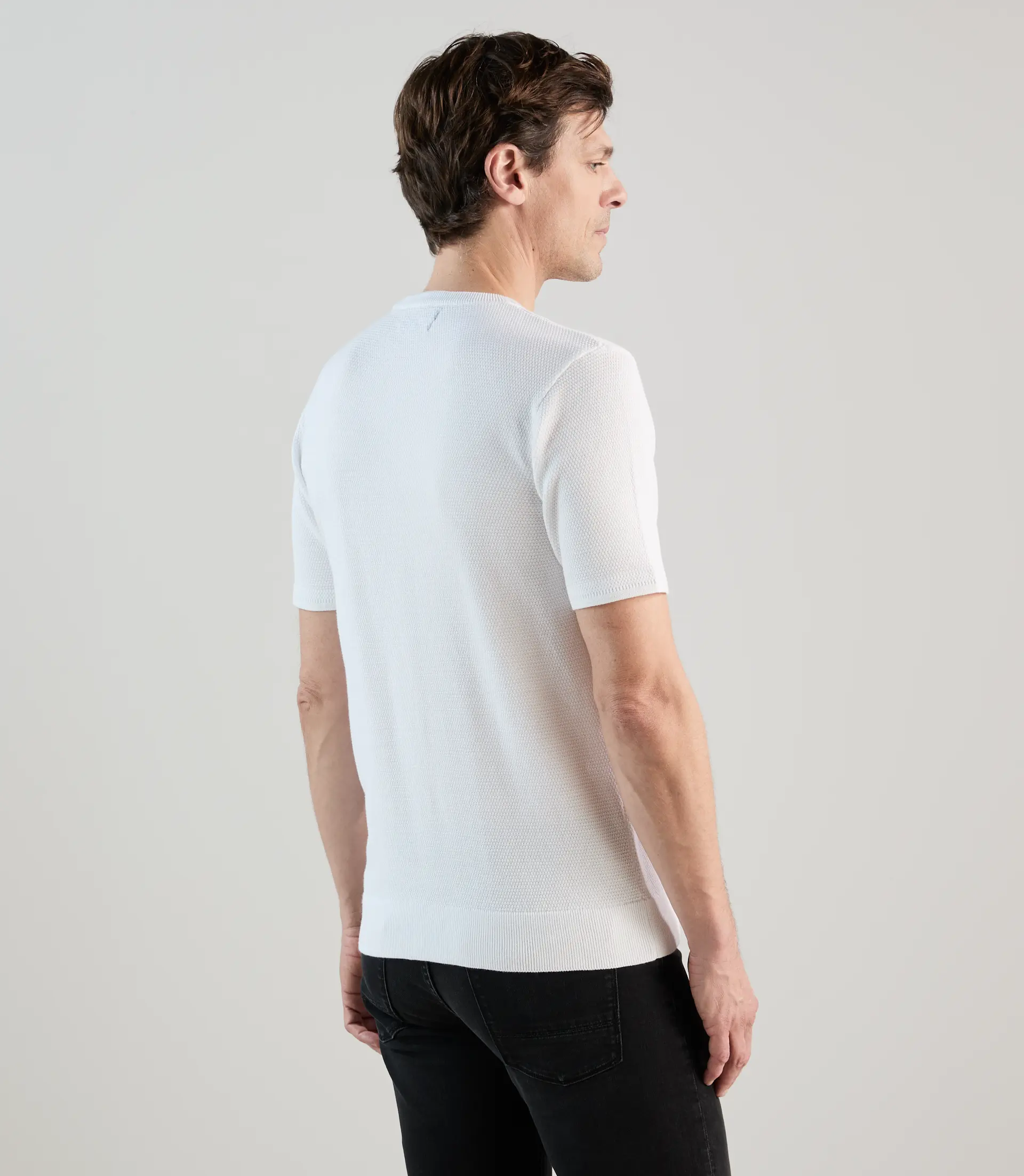 T-shirt à manches courtes en jeu de points blanc - Image 4